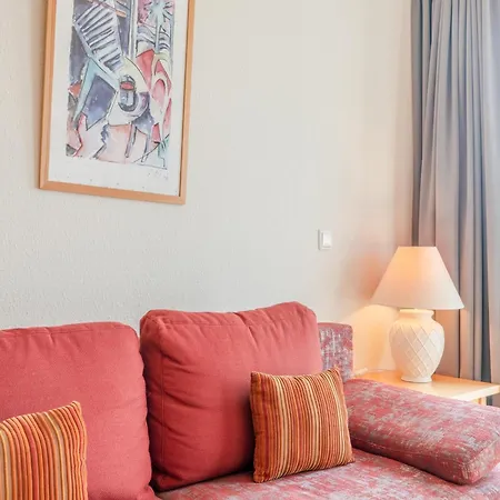 Geraeumige Mit Balkon Und Wlan In Sellin (Rugen)